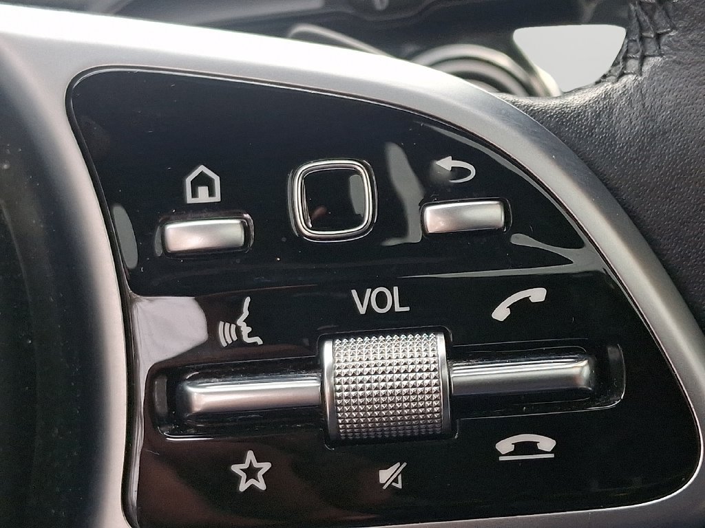 Used 2019 Mercedes-Benz A 220 4MATIC image 24
