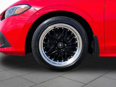 Used 2024 Honda Civic LX image 11