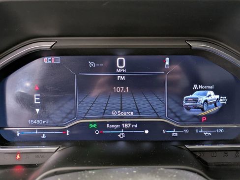 Used 2025 GMC Sierra 1500 AT4 w/ AT4 Premium Package image 15