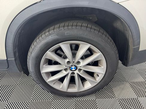 Used 2016 BMW X3 sDrive28i RWD image 13