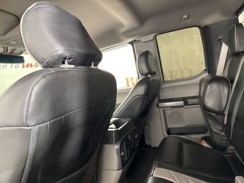 Used 2018 Ford F150 XLT w/ Equipment Group 302A Luxury image 14