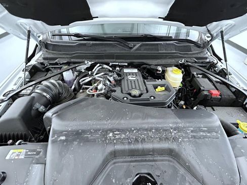 New 2026 RAM 3500 Laramie AWD/4WD image 24