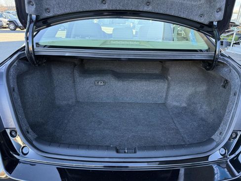 Used 2017 Honda Accord Touring image 35