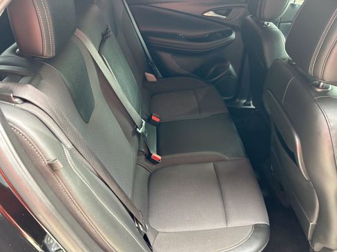Used 2022 Buick Encore GX Select w/ Sport Touring Package FWD image 15