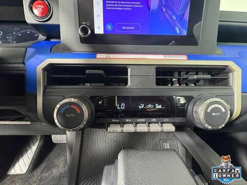 Certified 2022 Toyota Tacoma SR AWD/4WD image 22