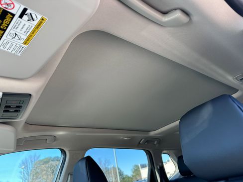 New 2026 Nissan Rogue SV FWD image 33
