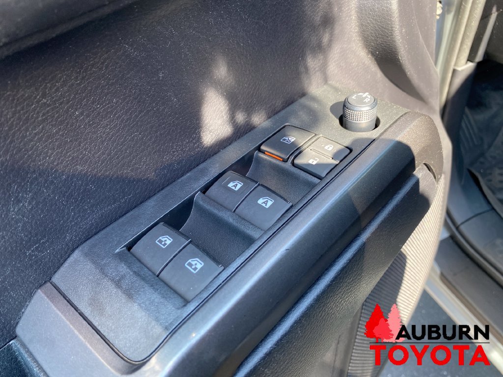 Used 2020 Toyota Tacoma TRD Sport w/ TRD Premium Sport Package AWD/4WD image 10
