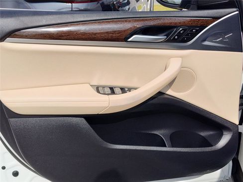 Certified 2023 BMW X3 sDrive30i w/ Premium Package image 16