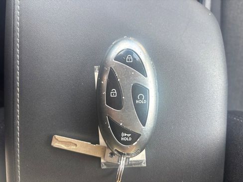 Used 2025 Hyundai Sonata SEL FWD image 16