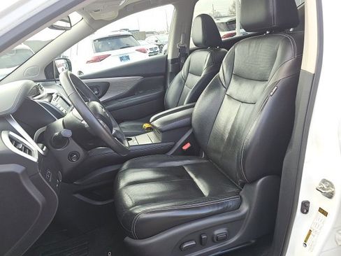 Used 2015 Nissan Murano Platinum image 17