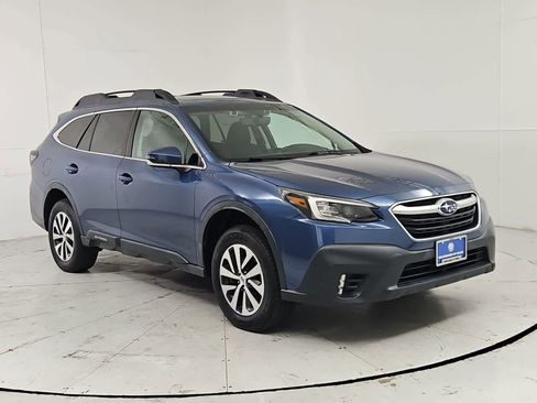 Used 2020 Subaru Outback Premium w/ Popular Package #1 AWD/4WD image 8