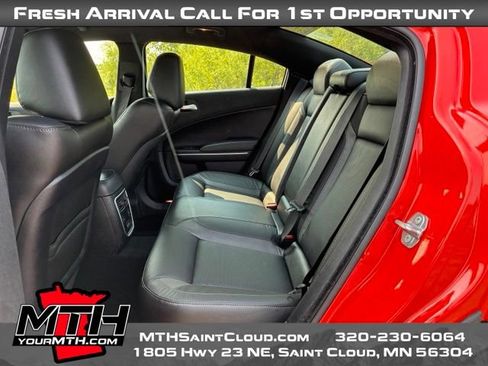 Used 2020 Dodge Charger SXT w/ Leather Interior Group RWD image 10