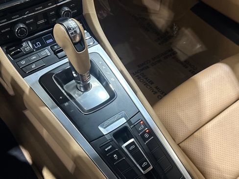 Used 2015 Porsche Boxster RWD image 31