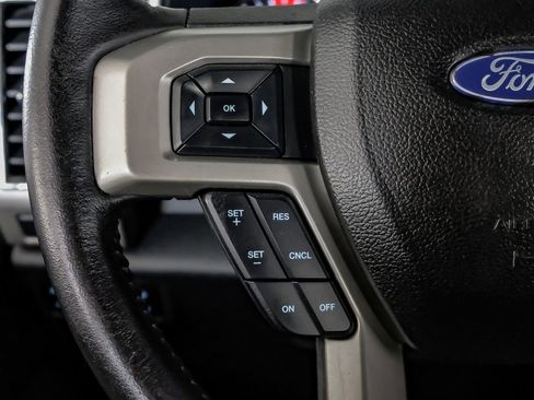 Used 2022 Ford F250 Lariat w/ Lariat Value Package image 17