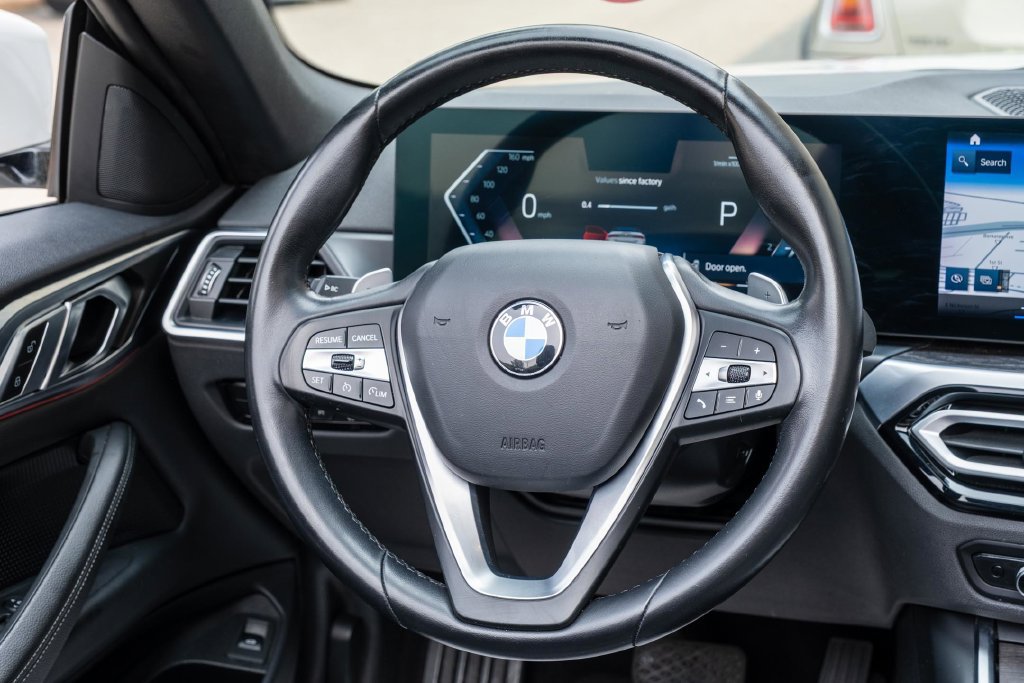 Used 2024 BMW 430i Convertible RWD image 29