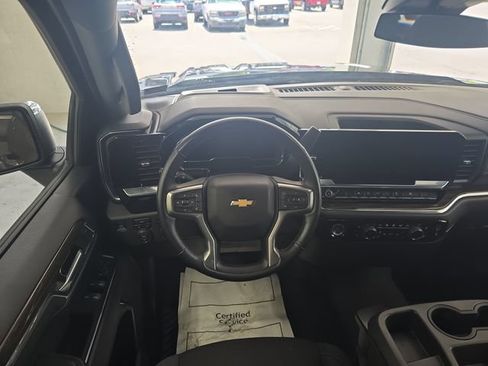 Certified 2023 Chevrolet Silverado 1500 LT AWD/4WD image 12