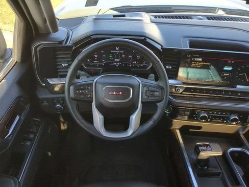 Used 2024 GMC Sierra 1500 Elevation w/ Elevation Premium Package AWD/4WD image 15