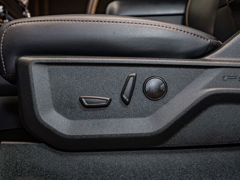 Used 2026 Ford F350 Lariat w/ Lariat Ultimate Package image 21