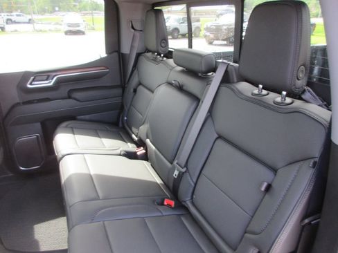 New 2026 GMC Sierra 1500 Denali w/ Denali Reserve Package AWD/4WD image 16