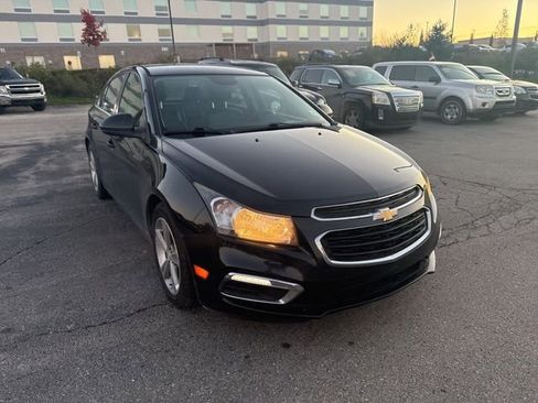 Used 2015 Chevrolet Cruze LT image 8