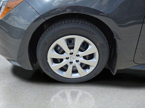 New 2026 Toyota Corolla LE FWD image 9
