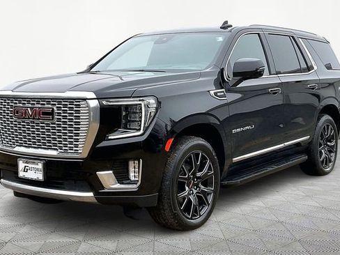 Used 2023 GMC Yukon Denali image 3