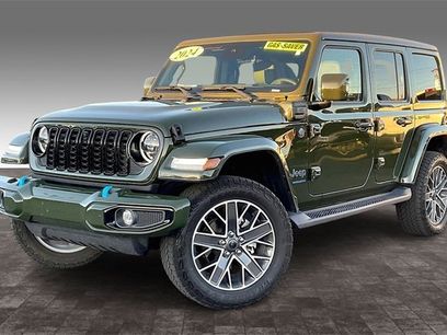 Used 2024 Jeep Wrangler High Altitude
