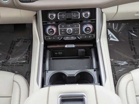 Used 2024 GMC Yukon Denali w/ LPO, Floor Liner Package image 6