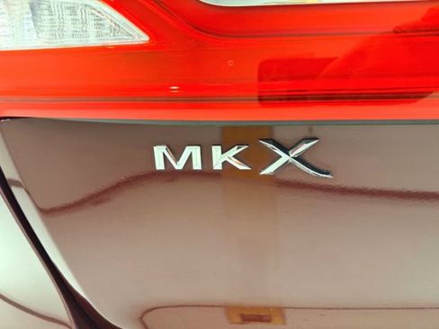 Used 2017 Lincoln MKX Select w/ Select Plus Package image 10