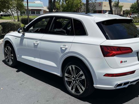 Used 2018 Audi SQ5 Prestige w/ Prestige Package image 57