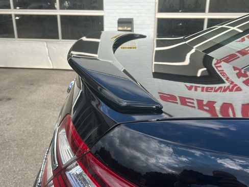Used 2019 Ford Taurus Limited image 15