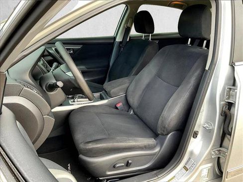 Used 2015 Nissan Altima 2.5 S w/ Sport Value Package FWD image 25