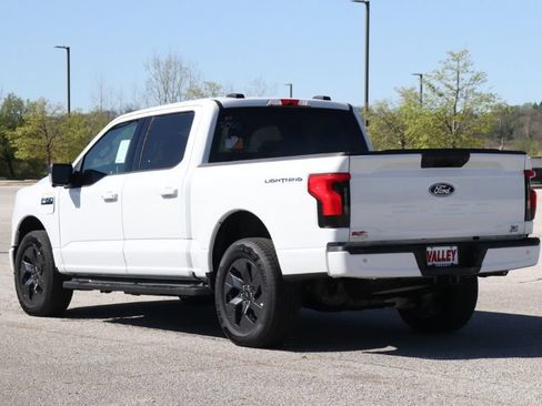 New 2025 Ford F150 Lightning Flash AWD/4WD image 6