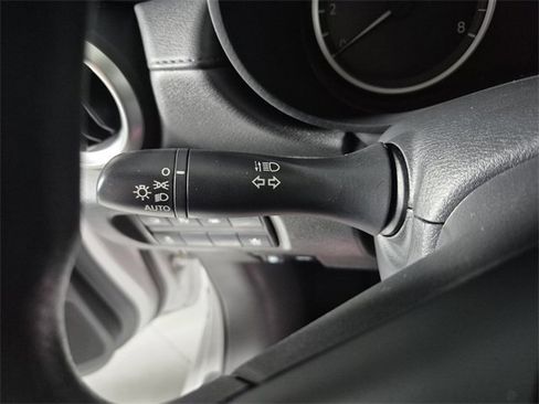 Used 2023 Nissan Versa S w/ Electronics Package image 20