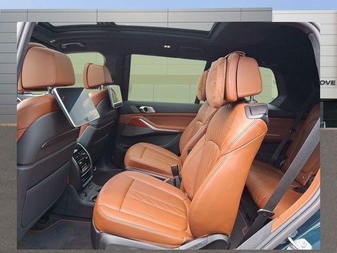 Used 2022 BMW ALPINA XB7 AWD/4WD image 7