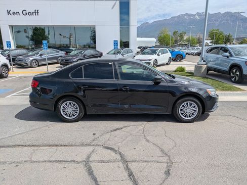 Used 2015 Volkswagen Jetta S FWD image 2