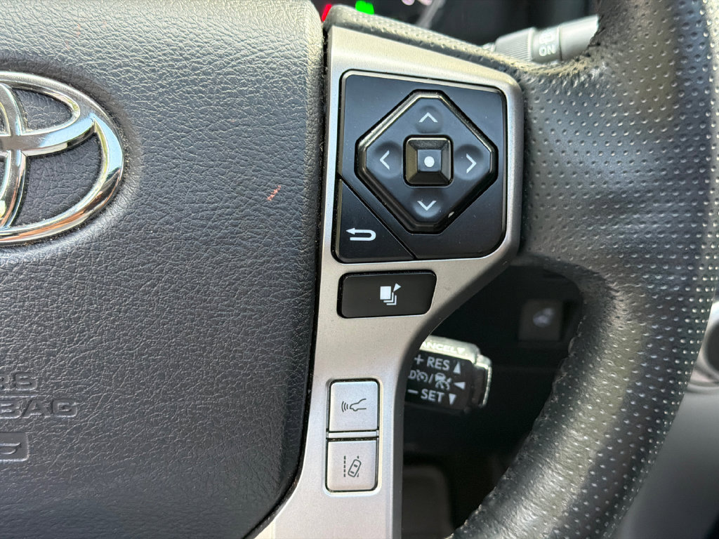 Used 2023 Toyota 4Runner Limited RWD image 25