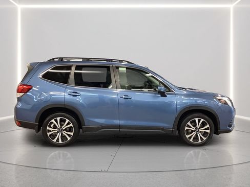 Certified 2023 Subaru Forester Limited AWD/4WD image 7