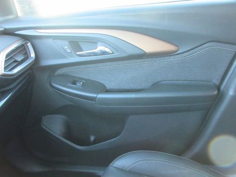 Used 2022 Chevrolet TrailBlazer ACTIV image 34