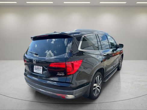 Used 2016 Honda Pilot Elite image 17