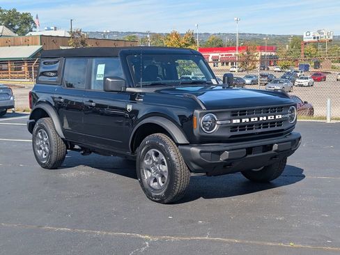 New 2025 Ford Bronco Big Bend image 2