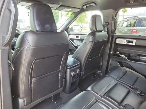 Used 2021 Ford Explorer ST w/ Equipment Group 401A AWD/4WD image 13