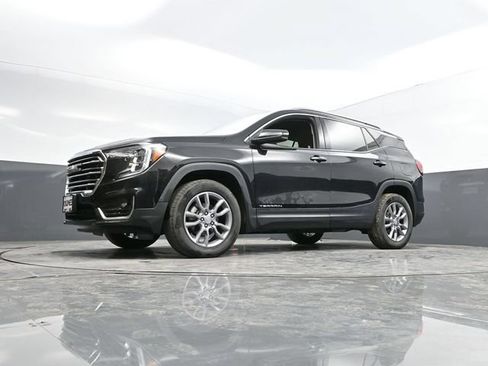 Used 2024 GMC Terrain SLT AWD/4WD image 47