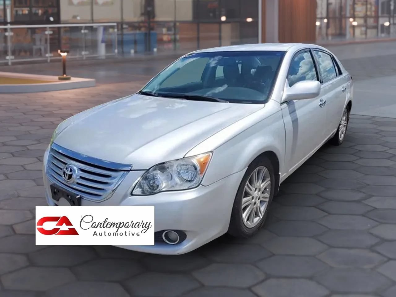 Used 2009 Toyota Avalon Limited FWD image 3