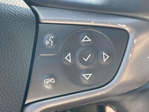 Used 2017 GMC Canyon SLE w/ All Terrain Package AWD/4WD image 22