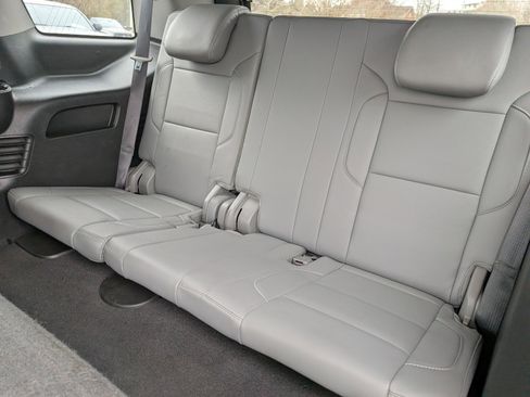 Used 2019 Chevrolet Tahoe LT image 9