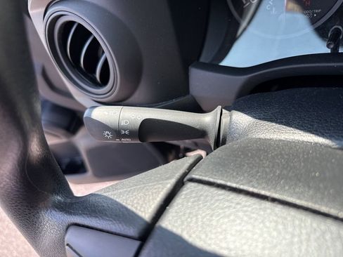 Used 2023 Toyota Tacoma SR image 32