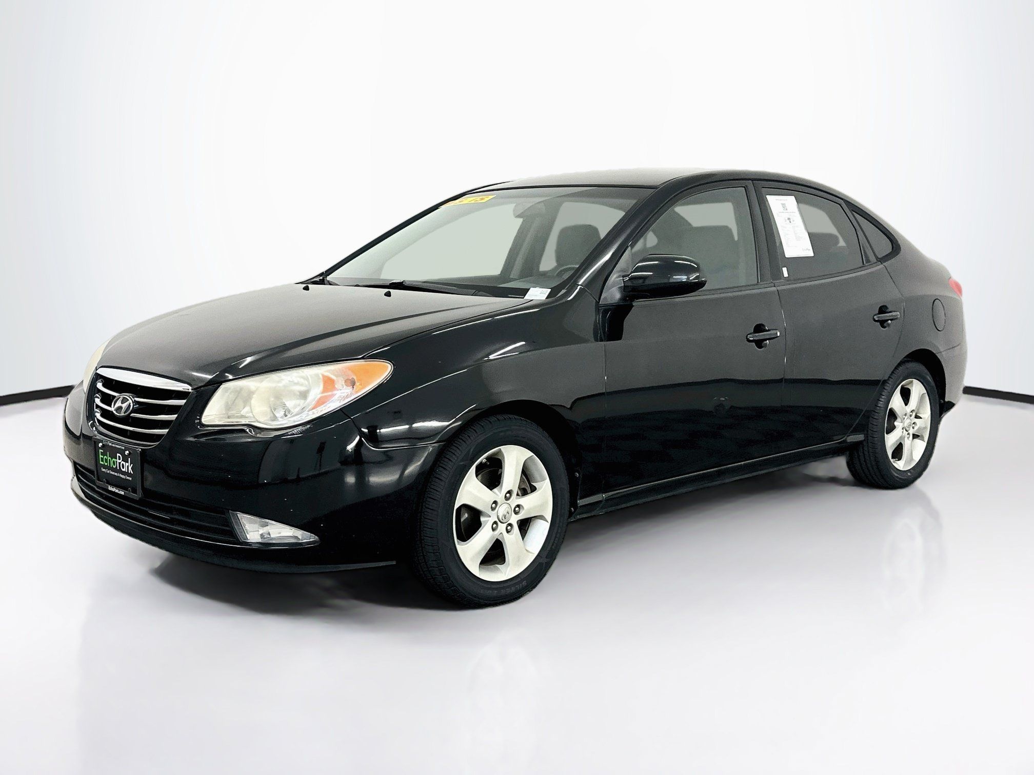 Used 2010 Hyundai Elantra SE FWD image 3