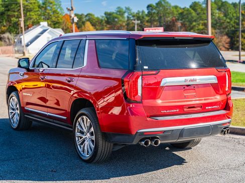 Used 2023 GMC Yukon Denali image 5