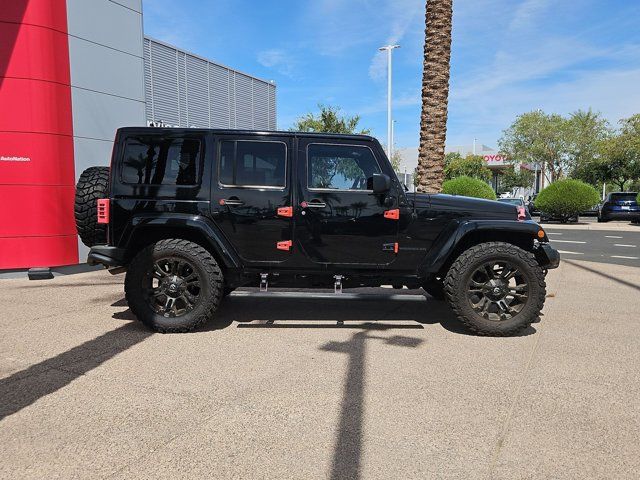Used 2016 Jeep Wrangler Unlimited Sahara AWD/4WD image 4